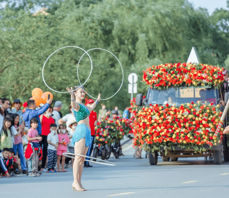 Một trong các hoạt động đặc sắc được tổ chức vào Lễ hội hoa hồng tại Sun World Fansipan Legend