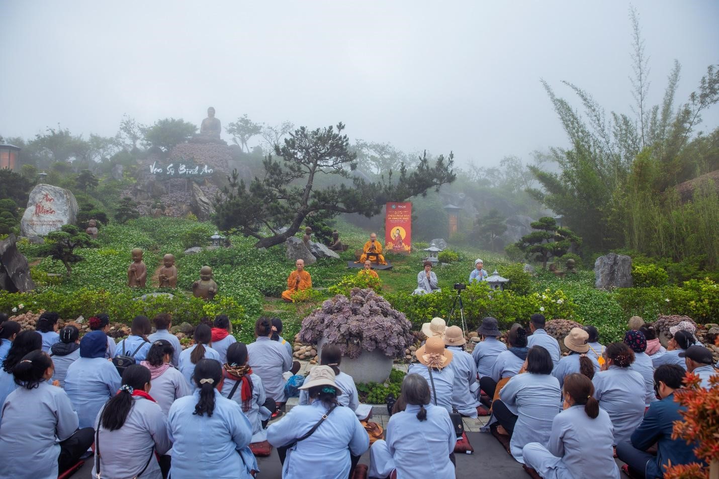 Phật Đản Fansipan 4